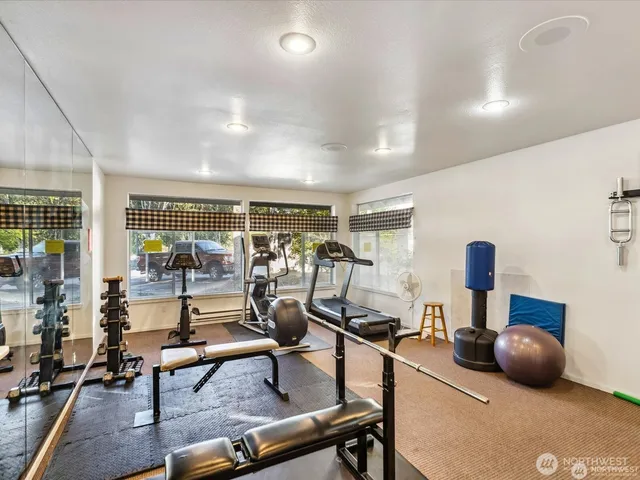 $339,900 | 9210 Market Place, Unit F202, Lake Stevens, WA 98258