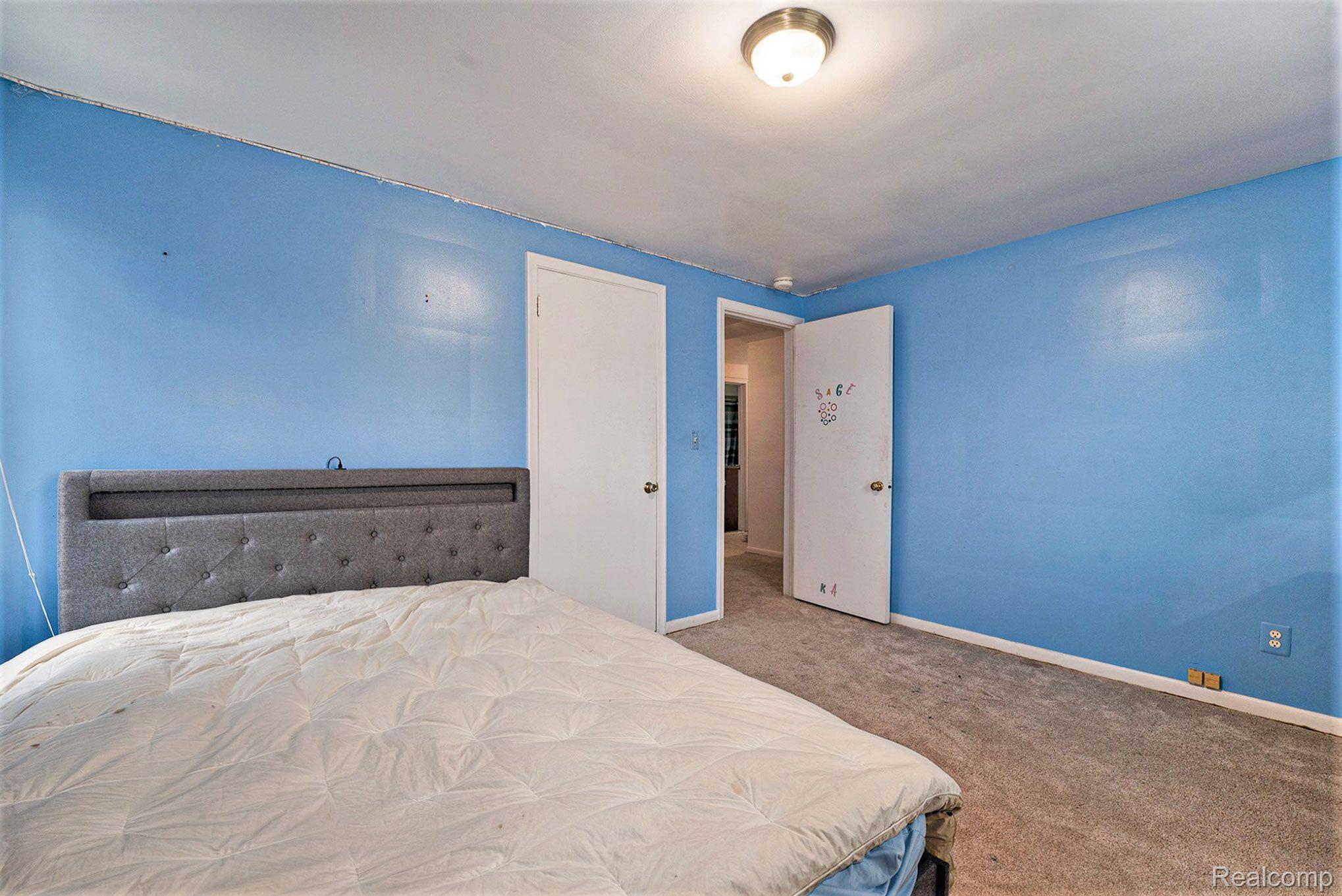 1700 Prestwick Road Grosse Pointe, MI 48236 - Photo 21 of 35 Gallery Image 21
