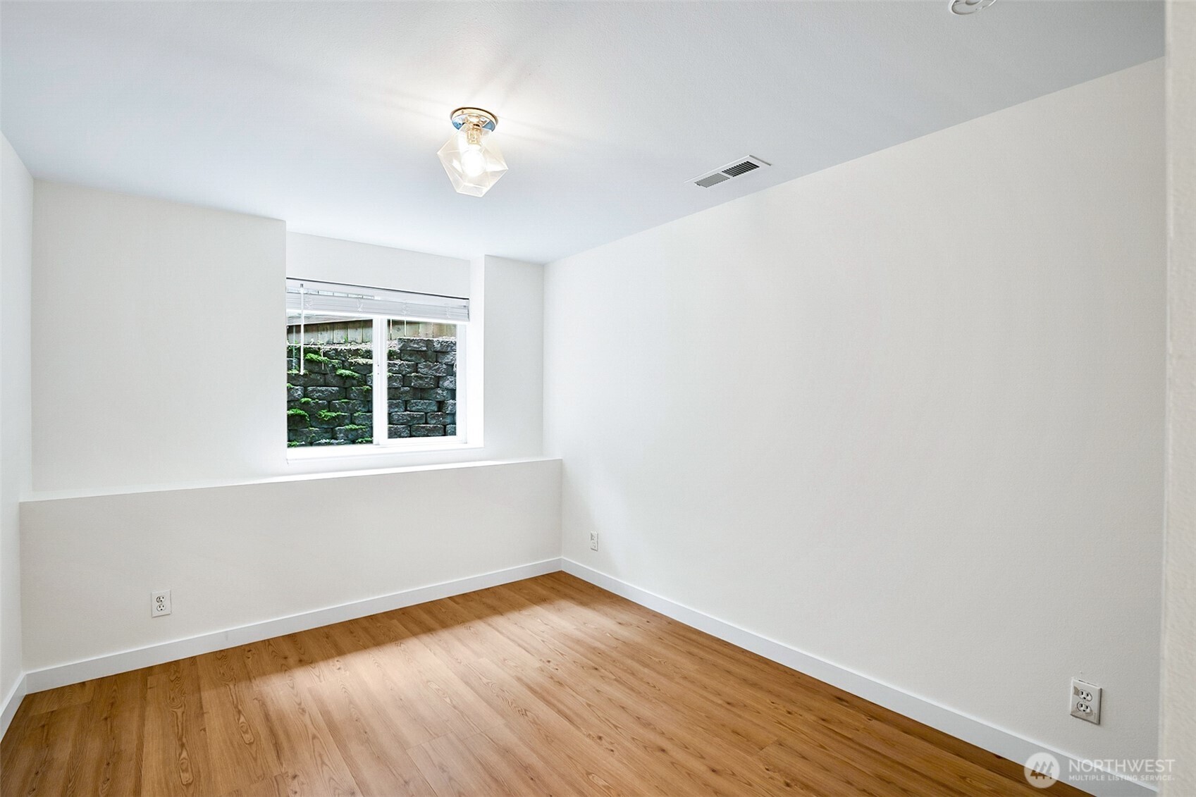 2921 171st Place Southeast Bothell, WA 98012 - Photo 33 of 40 Gallery Image 33