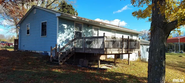 $135,000 | 862 270th Street, Viola, IL 61486