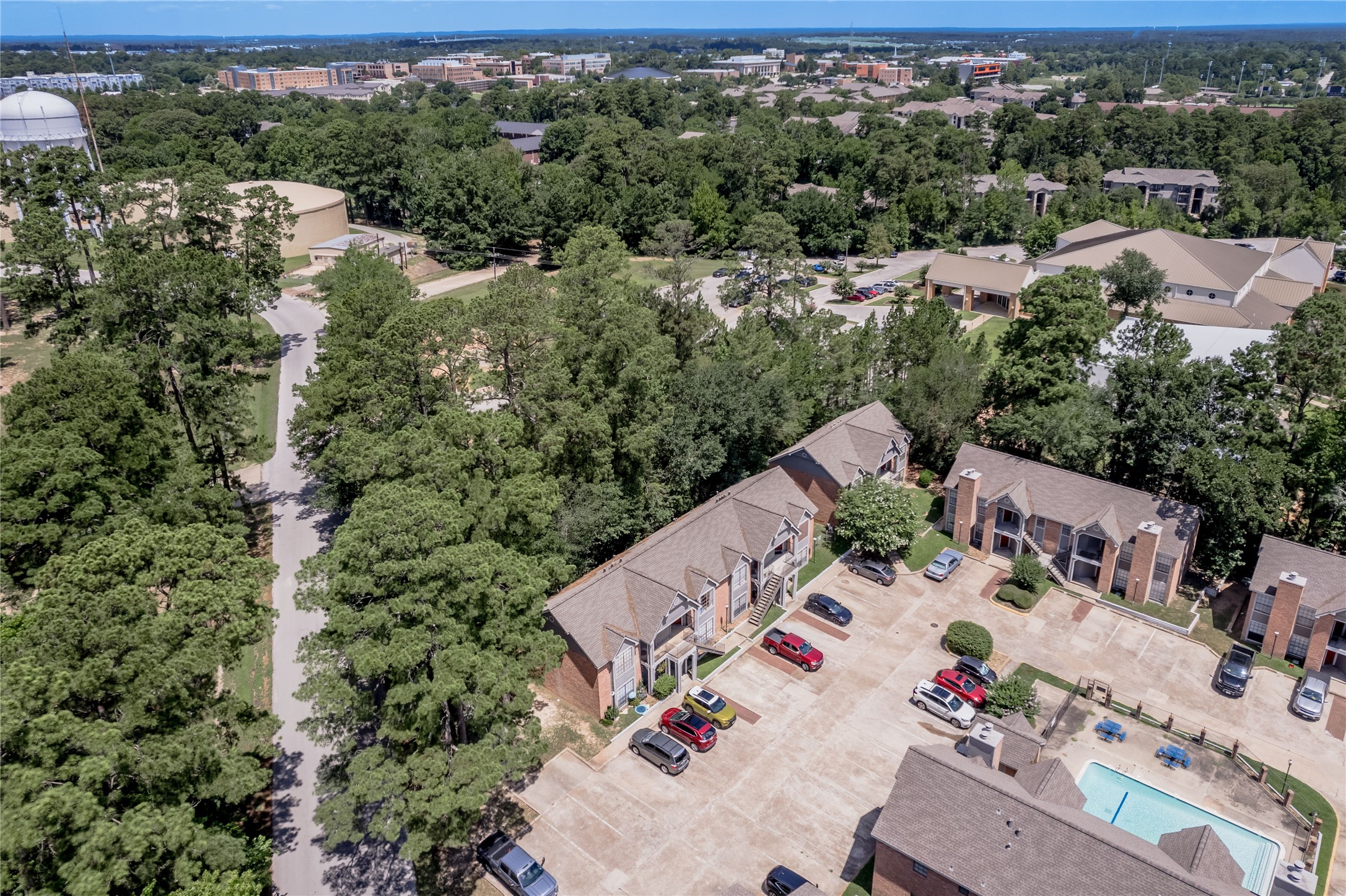 2402 Sycamore Avenue, Unit D6 Huntsville, TX 77340 - Photo 38 of 50