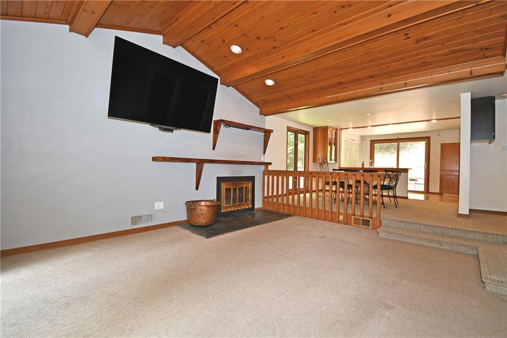 986 Segar Road Pittsburgh, PA 15243 - Photo 6 of 48
