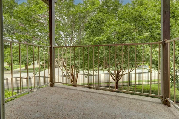 $98,000 | 11201 Lynbrook Drive, Unit 3702, Houston, TX 77042