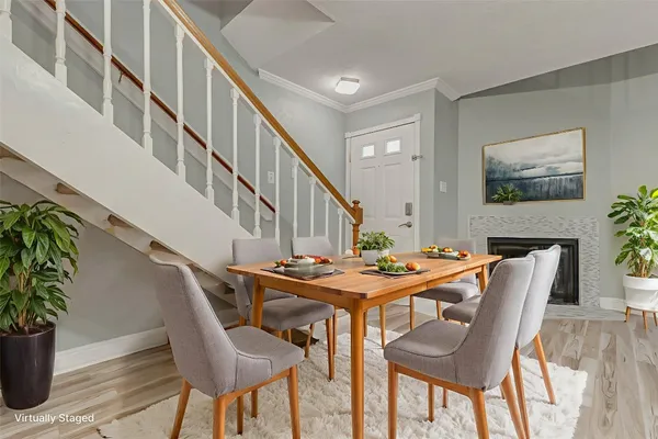 $98,000 | 11201 Lynbrook Drive, Unit 3702, Houston, TX 77042