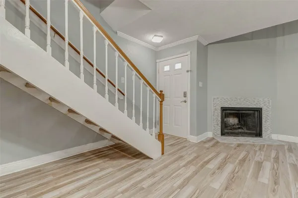 $98,000 | 11201 Lynbrook Drive, Unit 3702, Houston, TX 77042