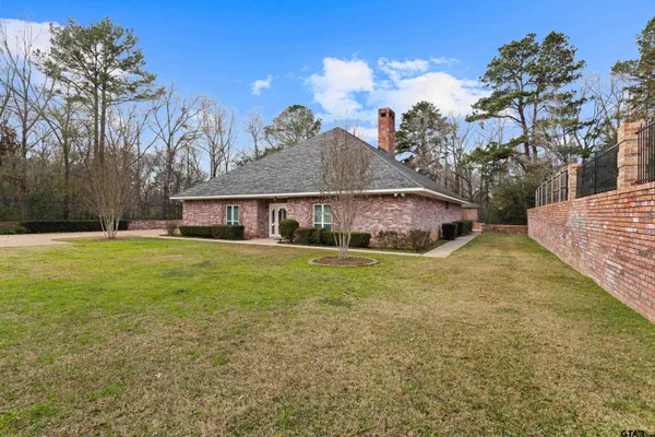$439,000 | 450 Highway 43, Tatum, TX 75691