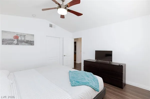 $4,995 | 9896 Masked Duck Avenue, Las Vegas, NV 89117