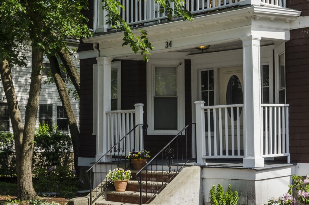 34 Catherine Street, Unit 6 Boston, MA 02131 - Photo 1 of 10
