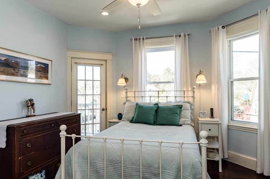 34 Catherine Street, Unit 6 Boston, MA 02131 - Photo 4 of 10