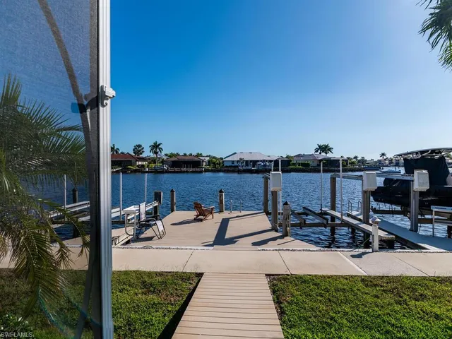 $699,900 | 314 Stella Maris Drive South, Naples, FL 34114