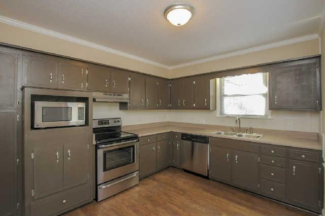 3240 Scott Road Clarksville, TN 37043 - Photo 21 of 30 (without furniture)