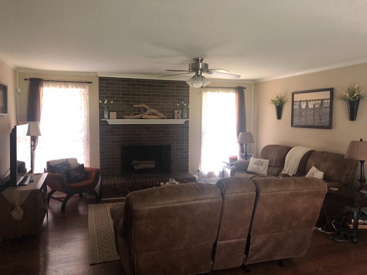 3240 Scott Road Clarksville, TN 37043 - Photo 9 of 30 Beautiful brick fireplace w/ floating mantle.