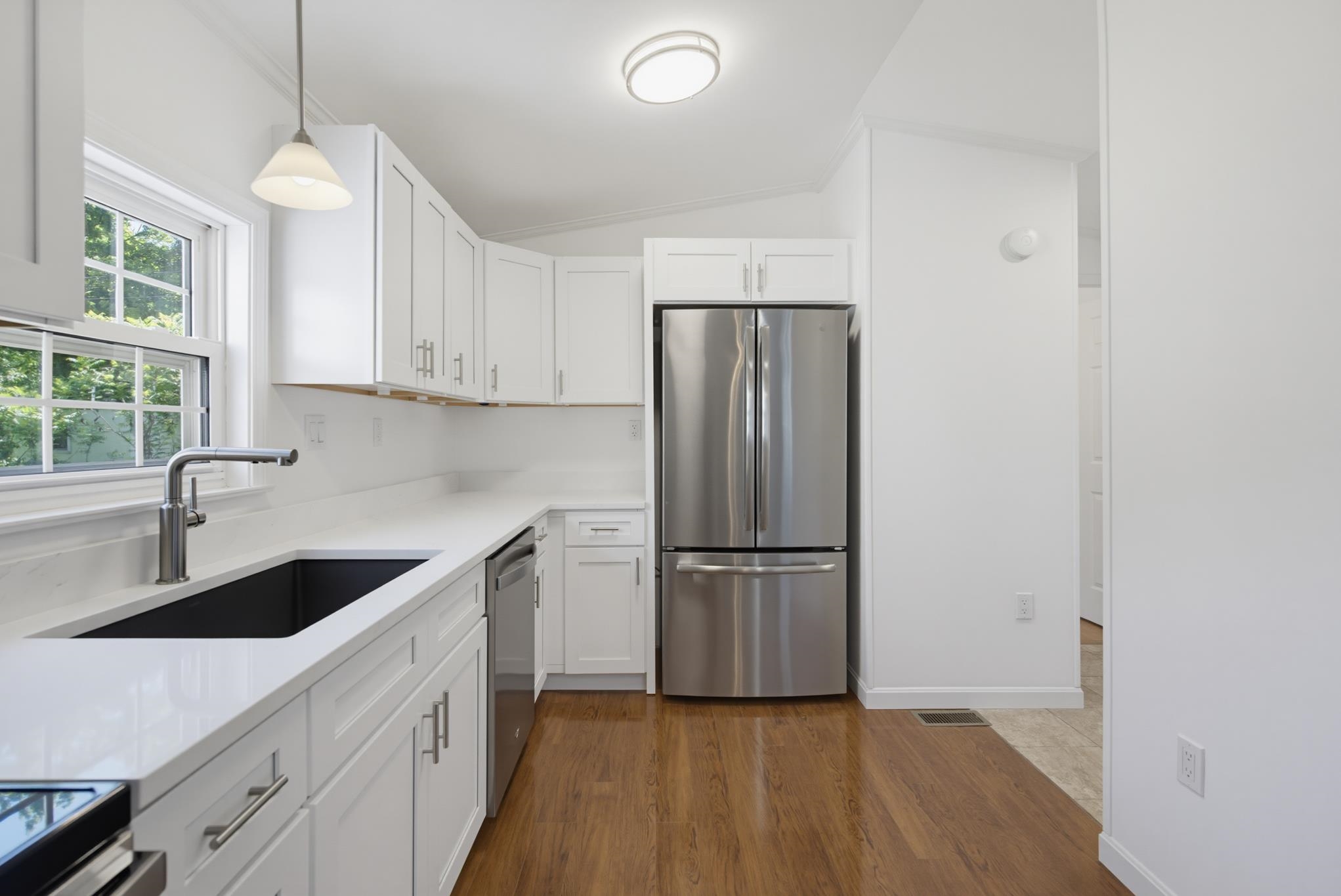44 Hazel Drive Concord, NH 03301 - Photo 12 of 38