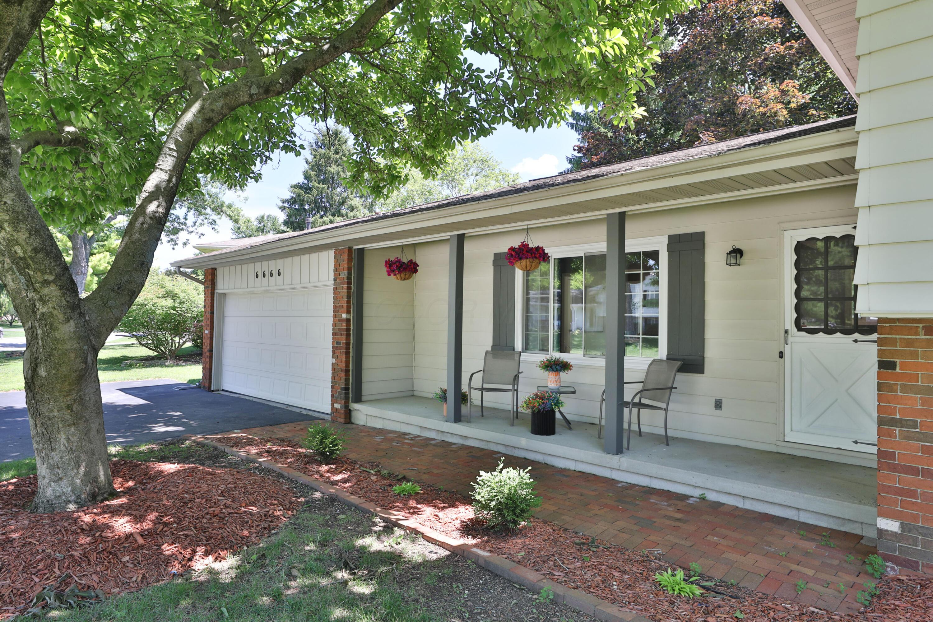 6666 Millbrae Road Columbus, OH 43235 - Photo 4 of 44