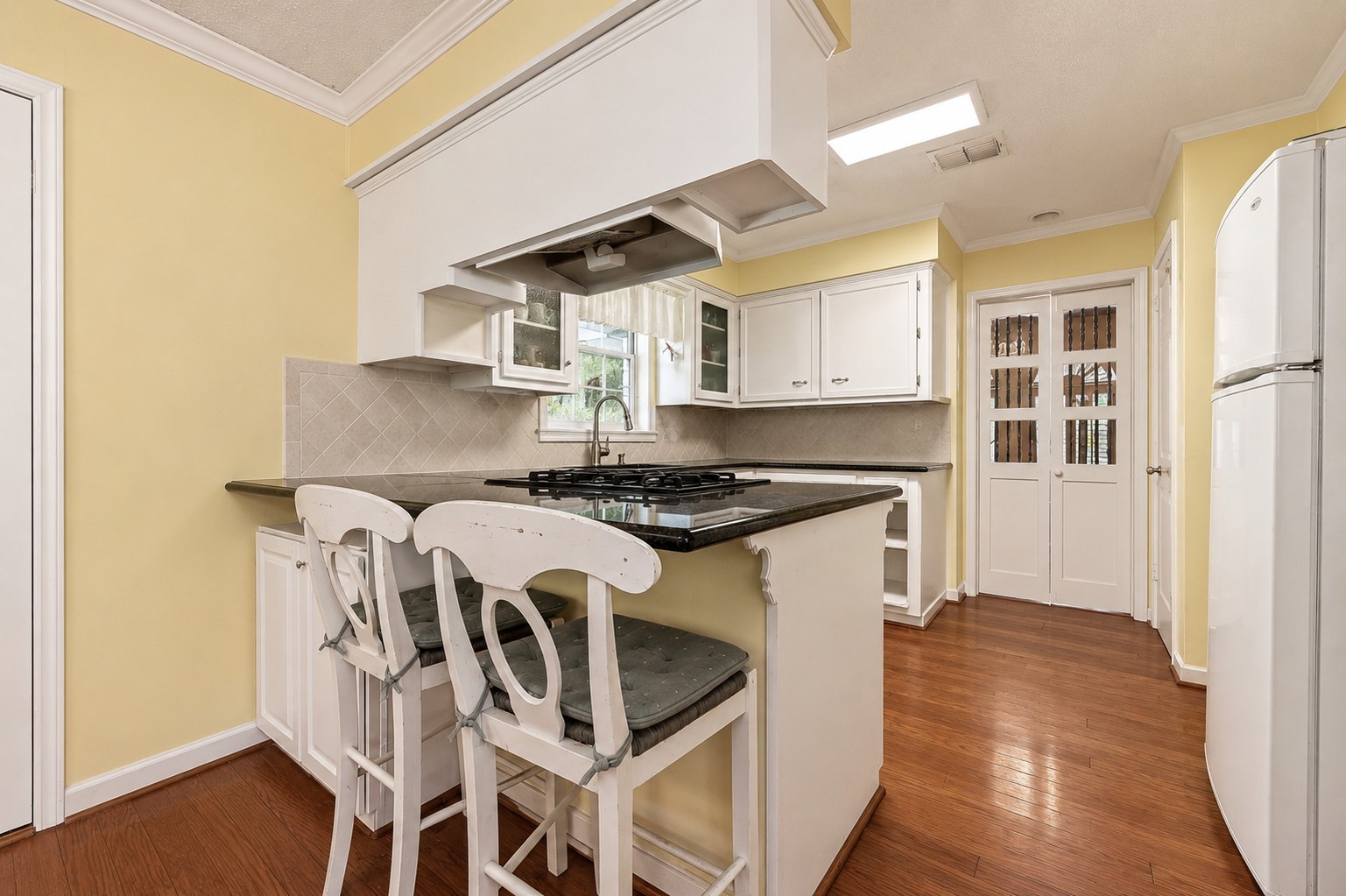 5815 Theall Road Houston, TX 77066 - Photo 15 of 36
