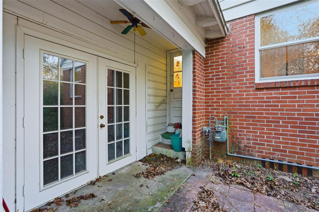 1423 Northwest 11th Road Gainesville, FL 32605 - Photo 20 of 42