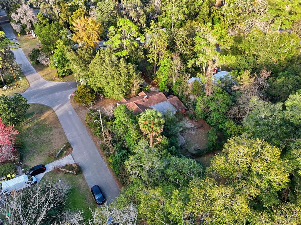 1423 Northwest 11th Road Gainesville, FL 32605 - Photo 32 of 42