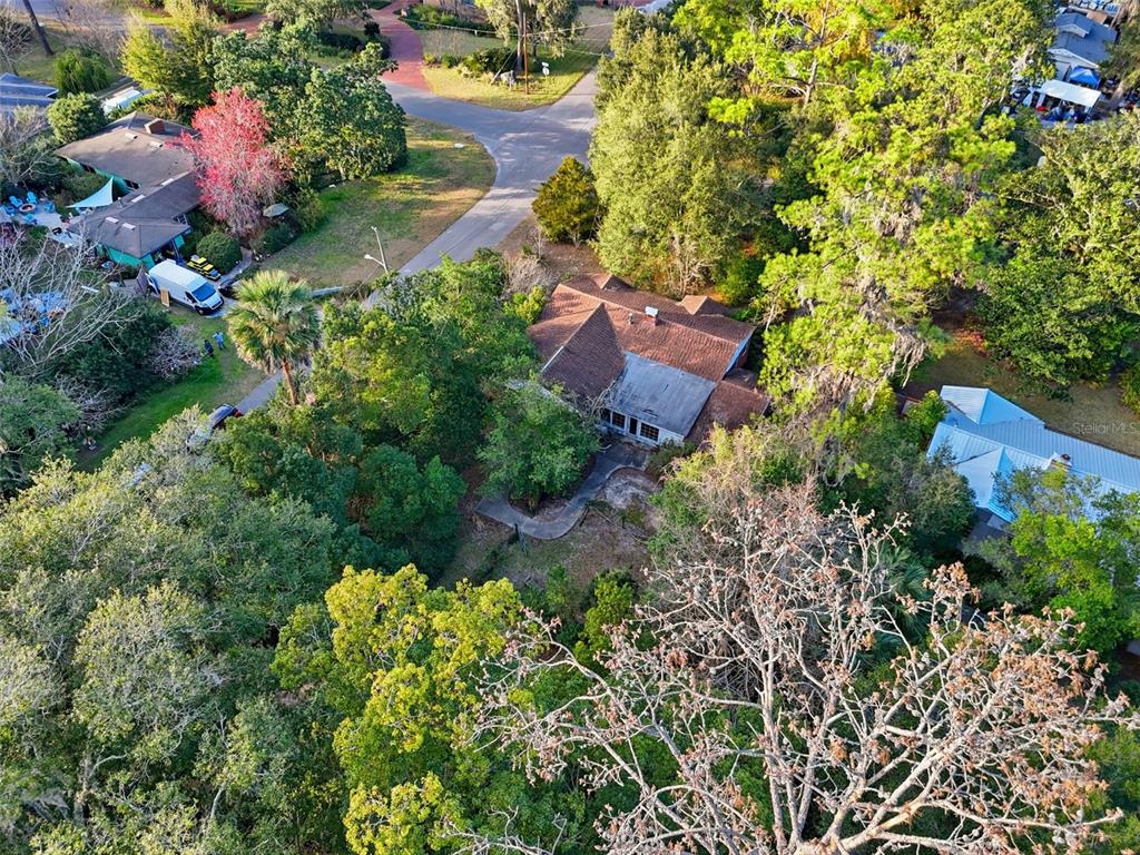 1423 Northwest 11th Road Gainesville, FL 32605 - Photo 33 of 42