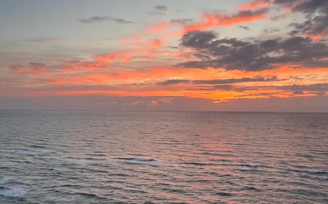 $4,000 | 5420 North Ocean Drive, Unit 1703, Singer Island, FL 33404