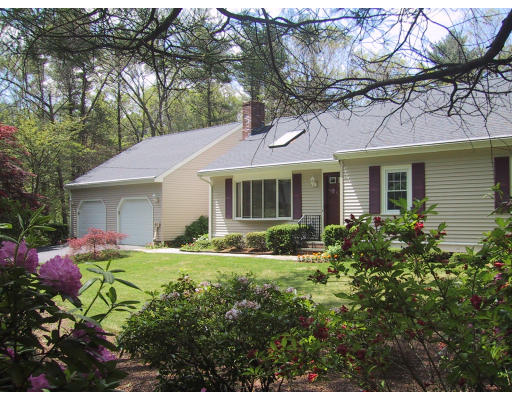 44 Upland Road Plympton, MA 02367 - Photo 1 of 16 Gallery Image 1
