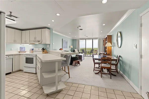 $1,900 | 1 Marina Drive, St. Simons Island, GA 31522