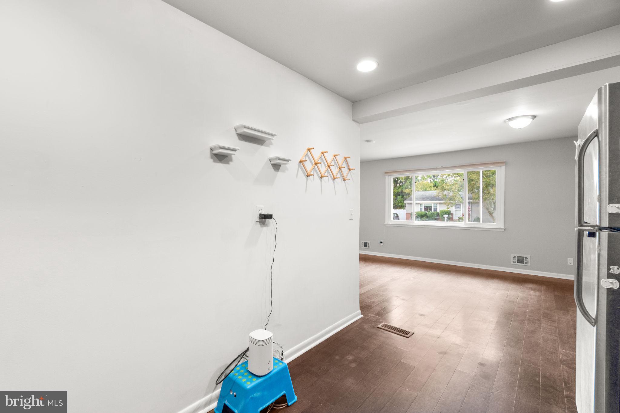 215 Cheddington Road Linthicum Heights, MD 21090 - Photo 12 of 41 a view of an empty room