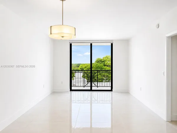 $3,600 | 301 Altara Avenue, Unit 529, Coral Gables, FL 33146