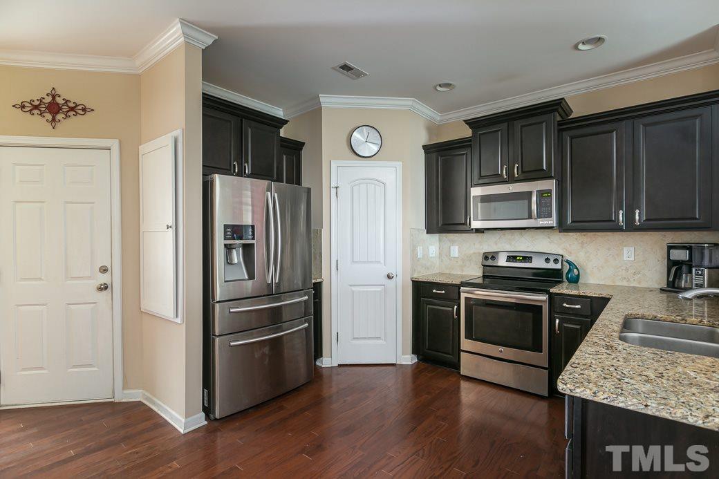 941 Ileagnes Road Raleigh, NC 27603 - Photo 4 of 11 Beautiful and open kitchen!