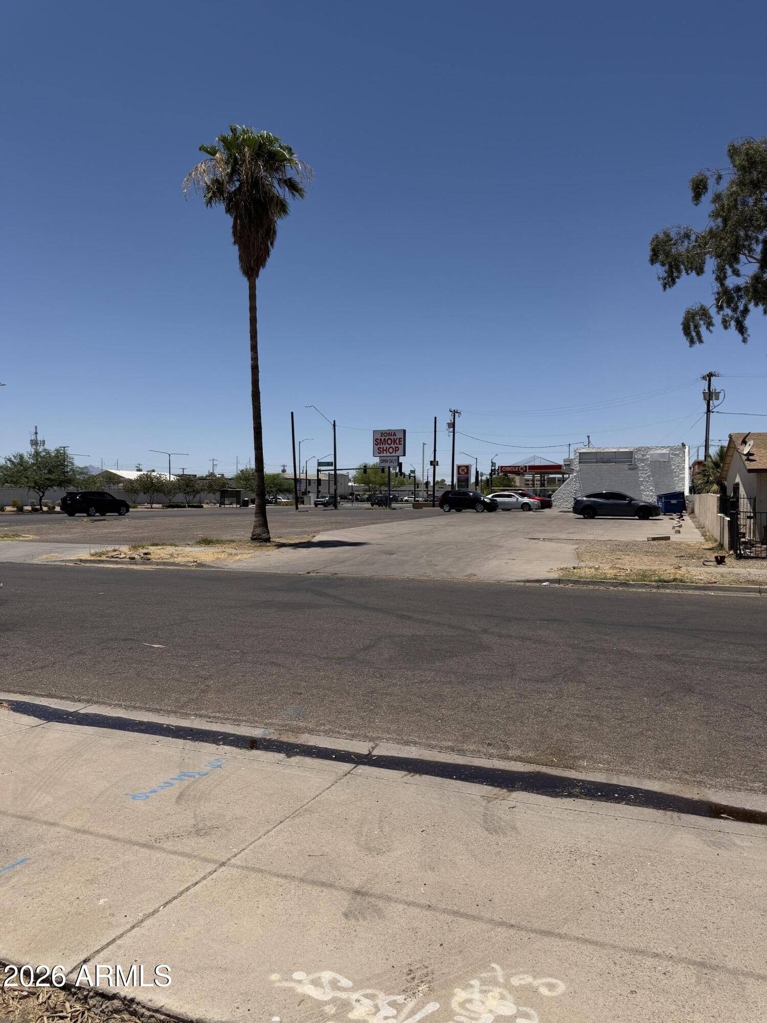 101 East Buckeye Road, Unit 14 Phoenix, AZ 85004 - Photo 8 of 8