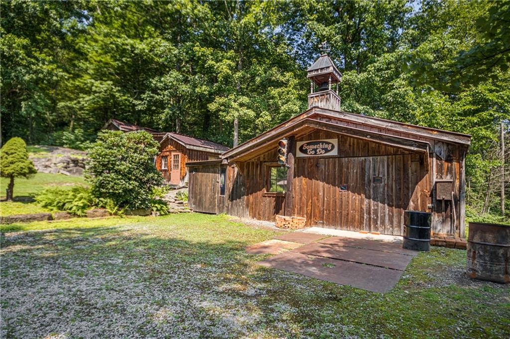 121 Creek Road Renfrew, PA 16053 - Photo 32 of 46 Gallery Image 32