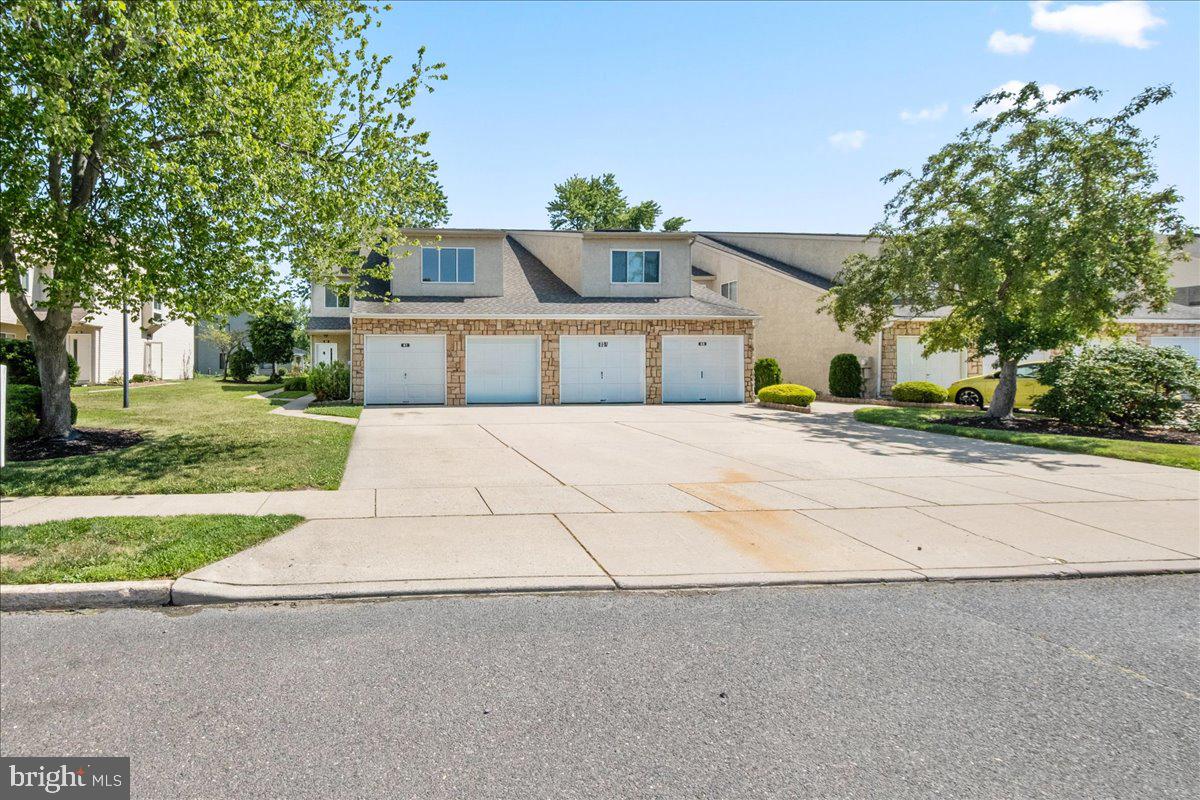 63 Sandra Road Voorhees, NJ 08043 - Photo 4 of 36
