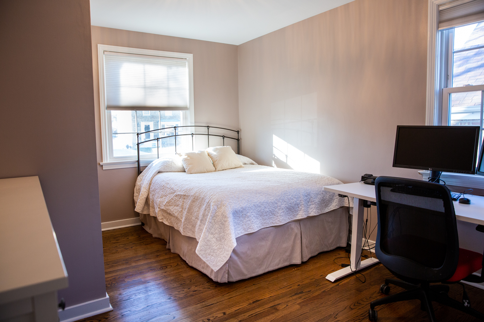 2453 South 3rd Avenue North Riverside, IL 60546 - Photo 10 of 17 a bedroom with a bed and a window