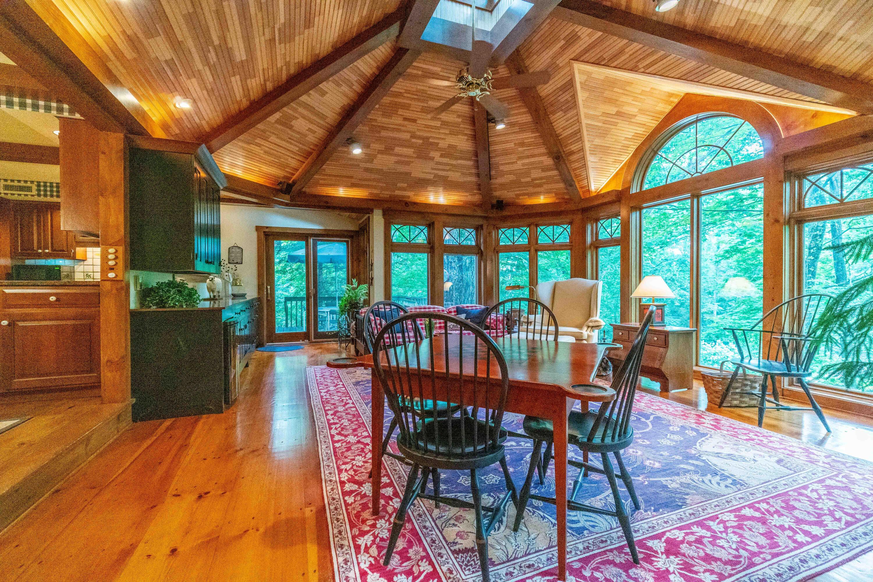 1097 Ravine Ridge Drive Columbus, OH 43085 - Photo 15 of 52 Gallery Image 15