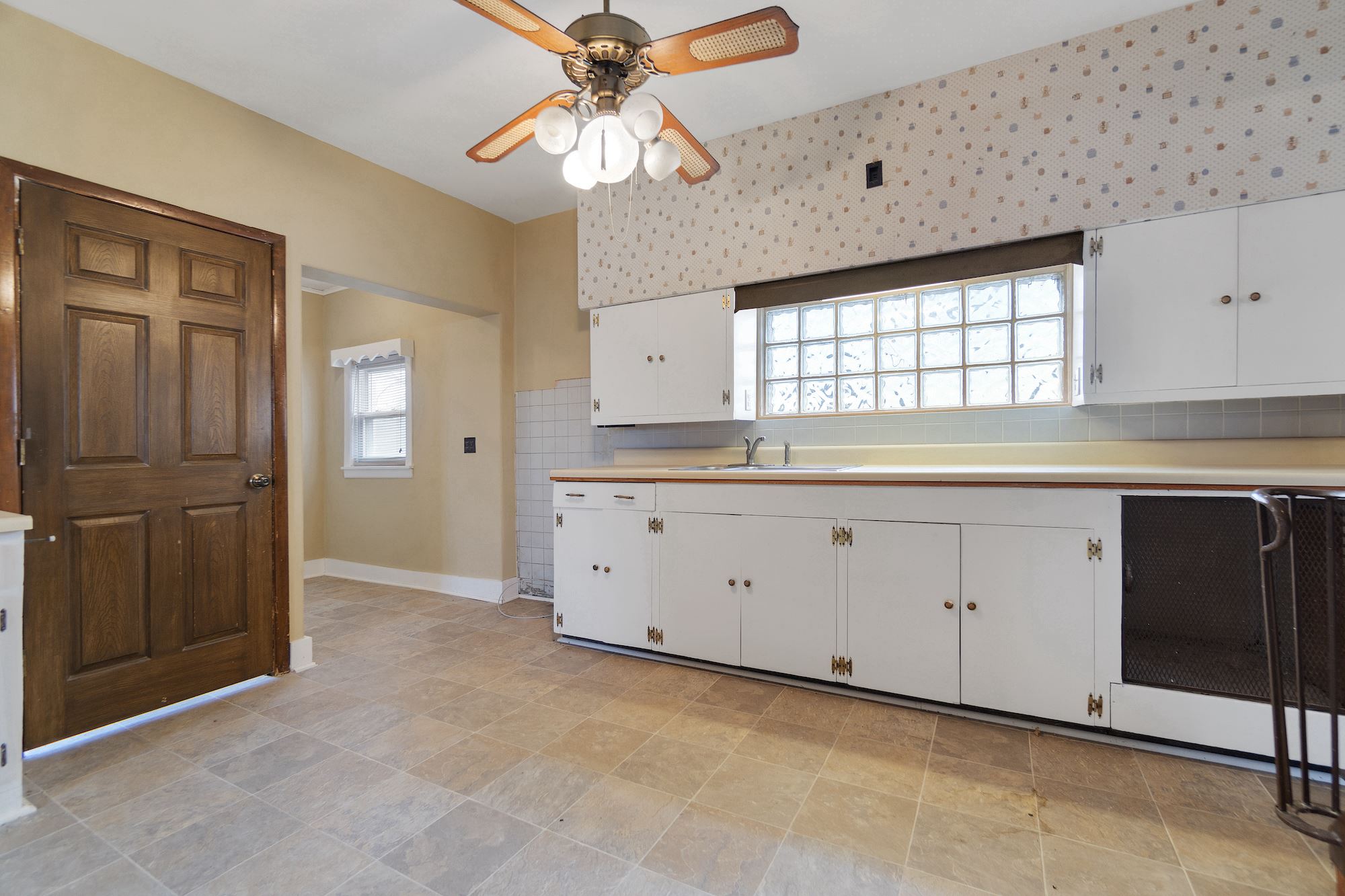3698 Lima Road Fort Wayne, IN 46805 - Photo 7 of 17 Gallery Image 7