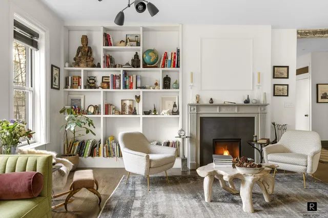 $1,895,000 | 261 West 22nd Street, Unit 25/26 | Chelsea