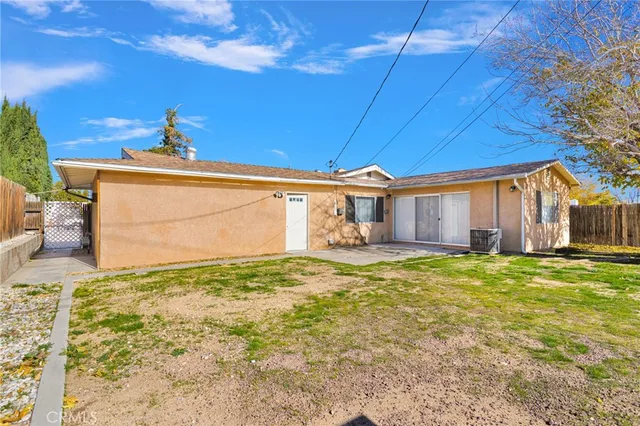 $379,900 | 16257 Avalon Avenue, Victorville, CA 92395
