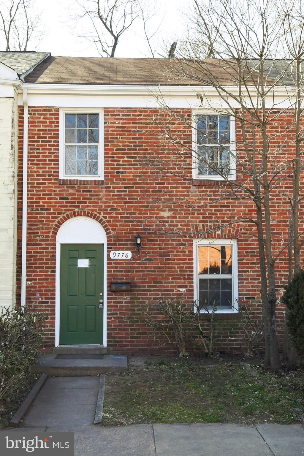 9778 Bragg Lane Manassas, VA 20110 - Photo 2 of 30 Brick front Townhouse