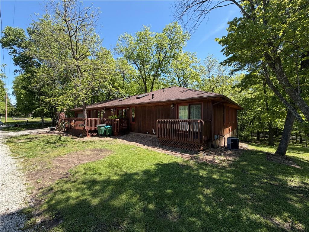 875 Kendall Road Peculiar, MO 64078 - Photo 2 of 54