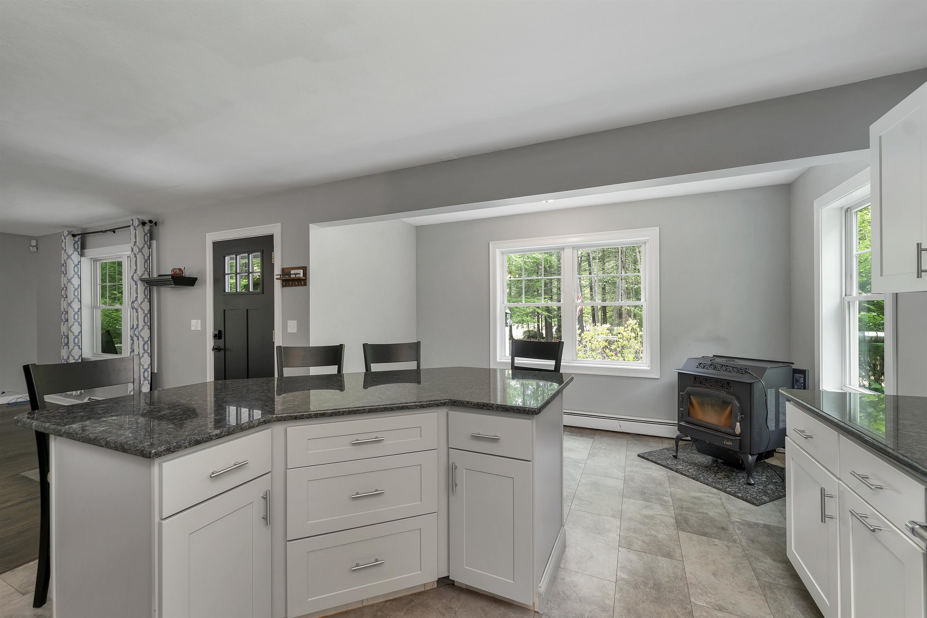 3 Pendergast Road Newmarket, NH 03857 - Photo 3 of 51