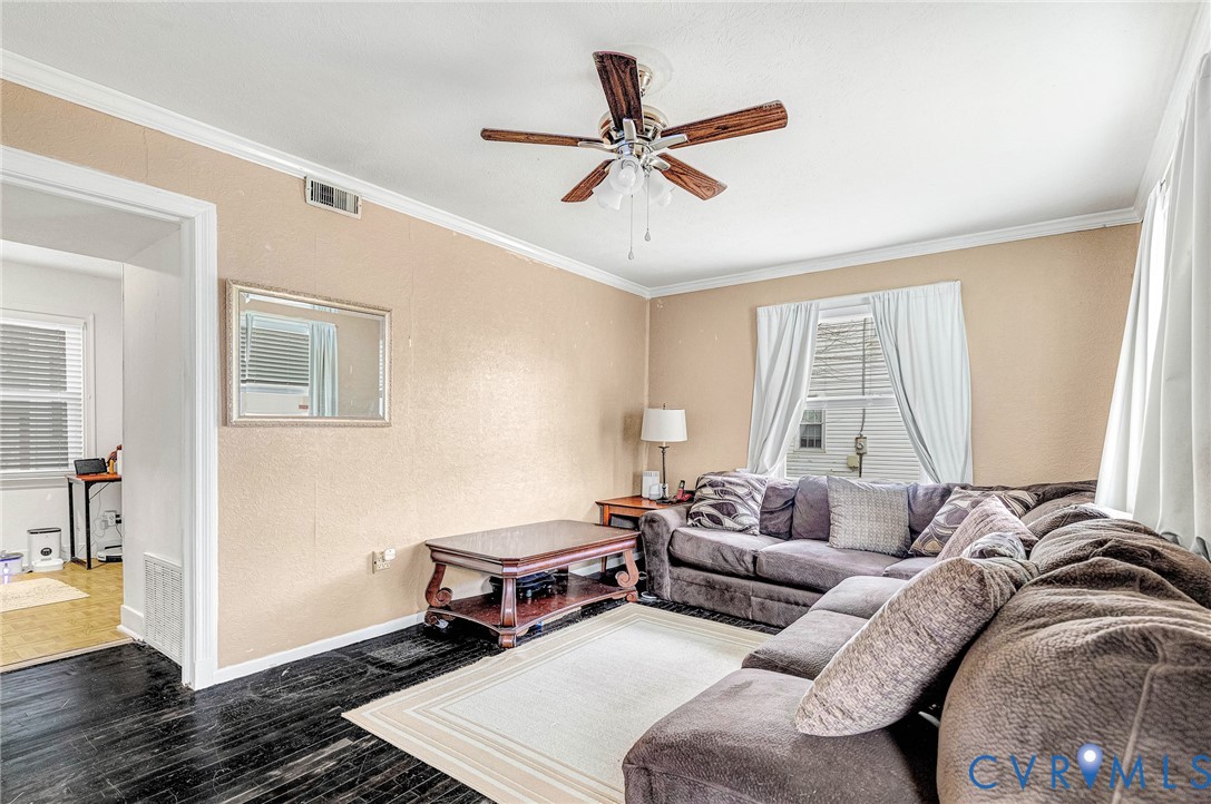 508 East Read Street Henrico, VA 23075 - Photo 10 of 32