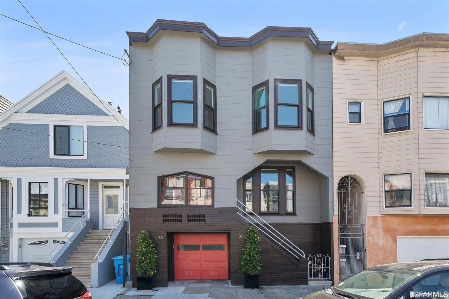 364-366 3rd Avenue San Francisco, CA 94118 - Photo 1 of 12 a front view of a house
