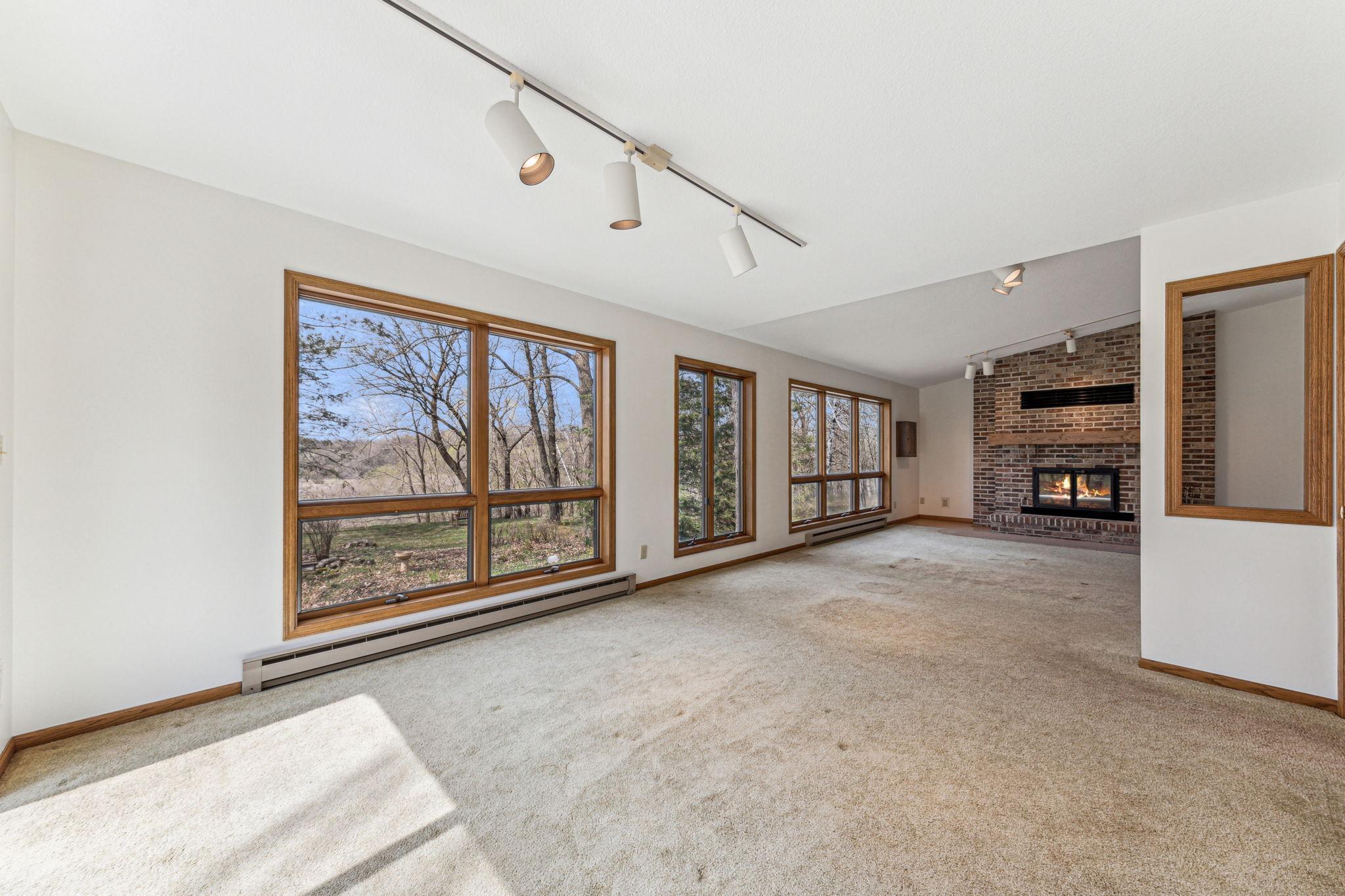 611 Old Mill Road Hudson, WI 54016 - Photo 6 of 35 Gallery Image 6