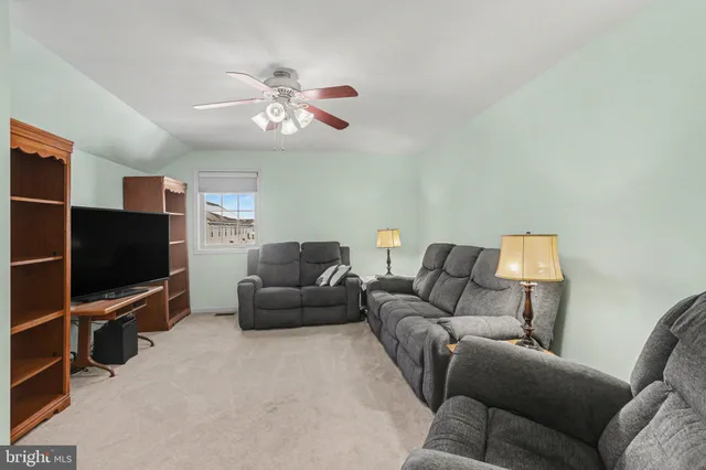 $390,000 | 50 South Village Circle, Palmyra, PA 17078