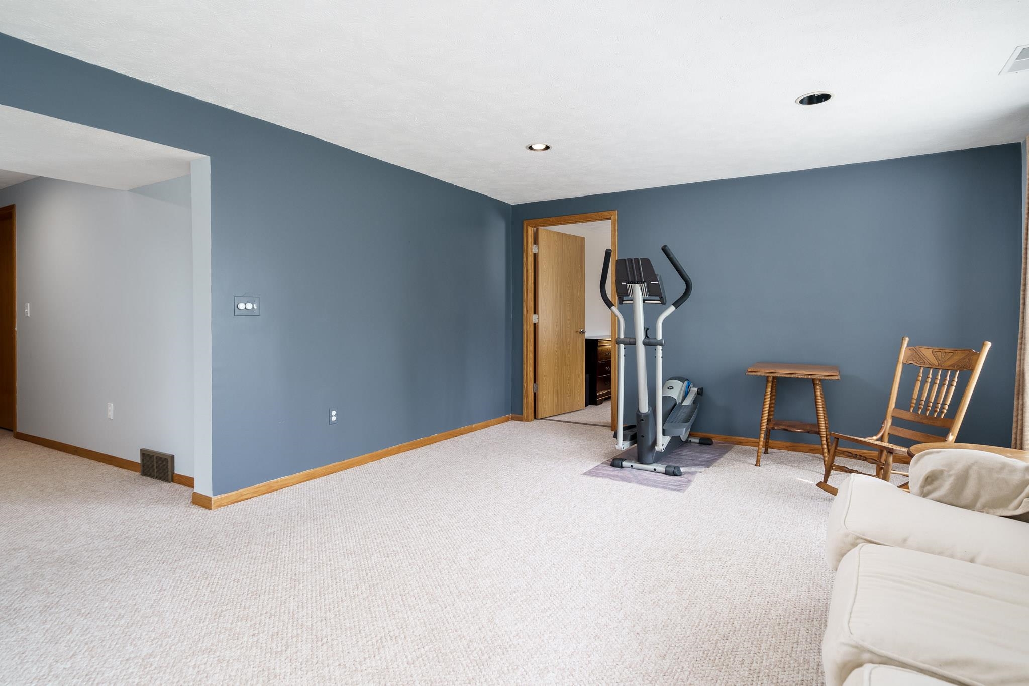 6023 Fox Basin Road Rockford, IL 61108 - Photo 37 of 40 Gallery Image 37