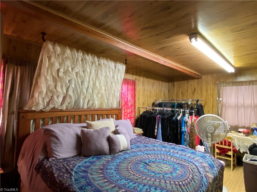 1125 Garner Road Denton, NC 27239 - Photo 24 of 26 Studio sleeping area