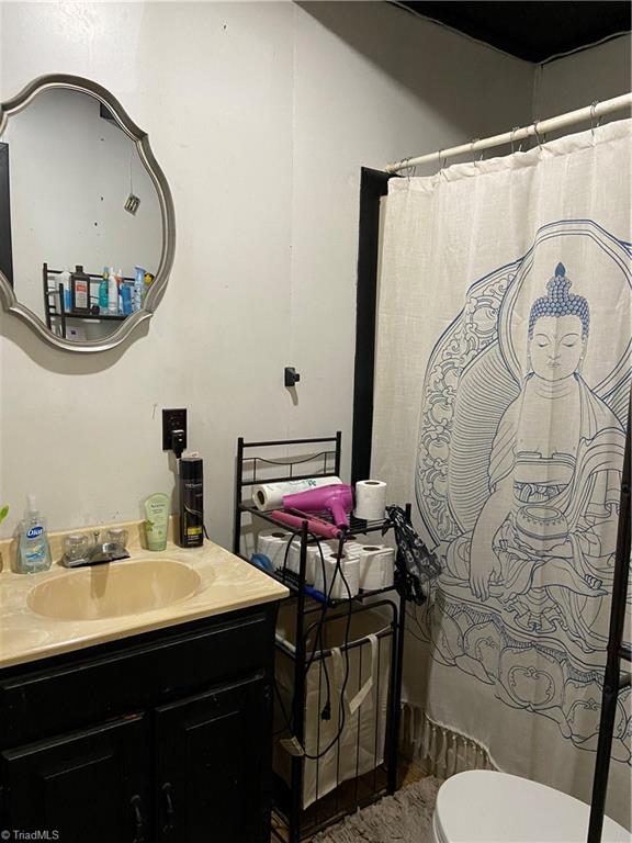 1125 Garner Road Denton, NC 27239 - Photo 26 of 26 Studio bath