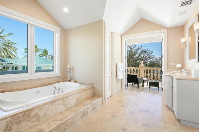 $25,000,000 | 2 Pelican Drive, Fort Lauderdale, FL 33301