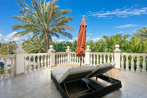 $25,000,000 | 2 Pelican Drive, Fort Lauderdale, FL 33301