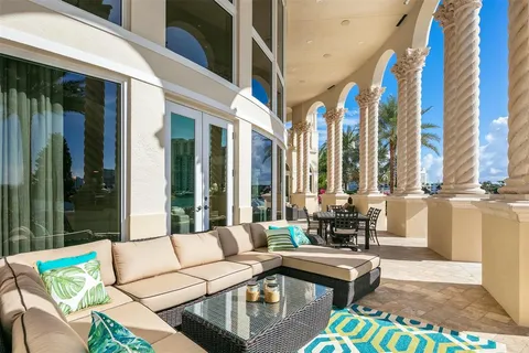 $25,000,000 | 2 Pelican Drive, Fort Lauderdale, FL 33301