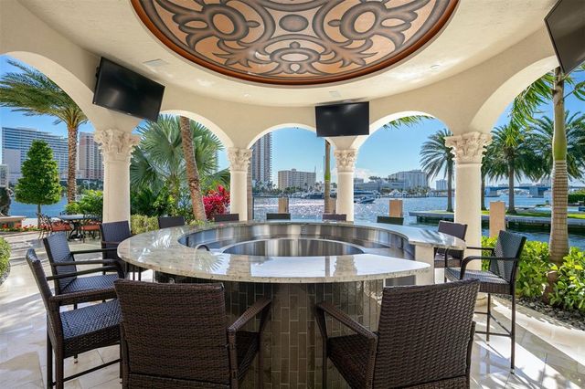 $25,000,000 | 2 Pelican Drive, Fort Lauderdale, FL 33301